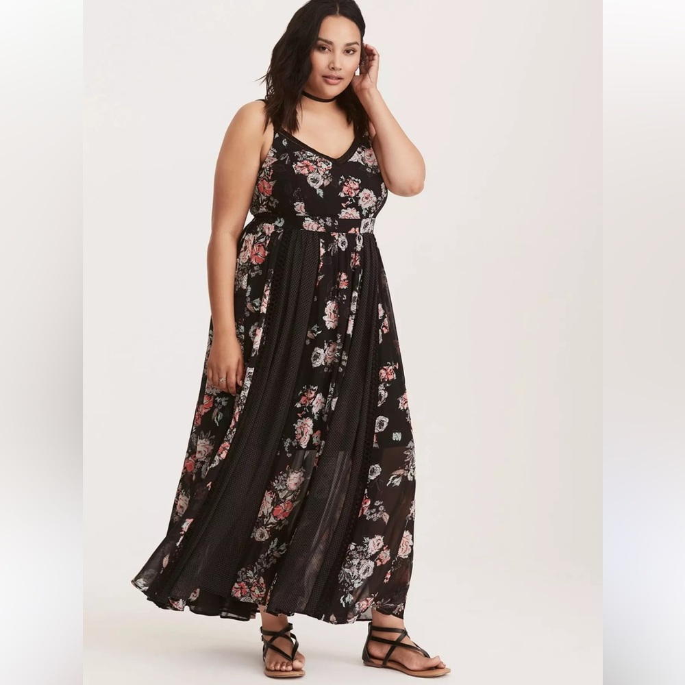 Torrid Floral Georgette Maxi Dress‎ Size 1 Black Smocked Sheer Lined Festival